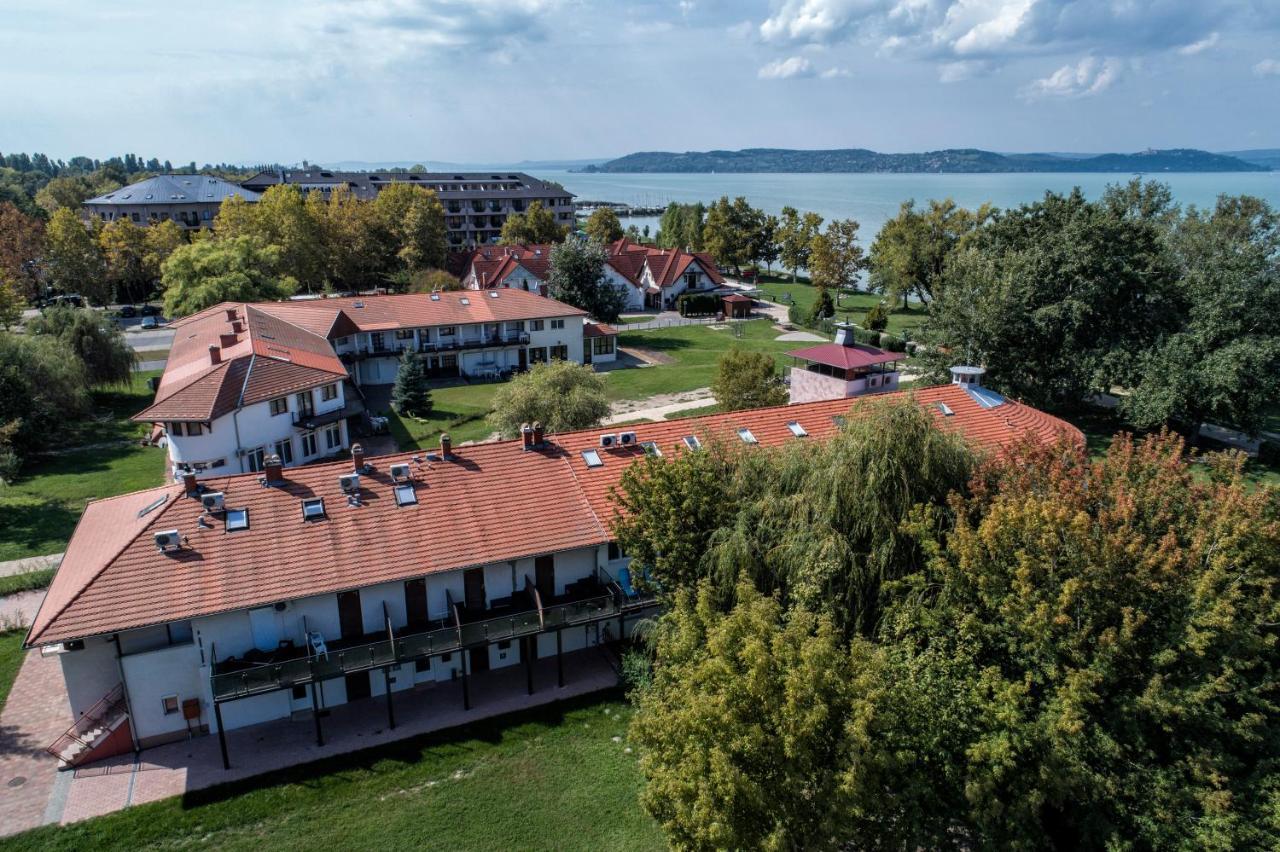 Zamárdi Sirály Apartmanok Esterno foto