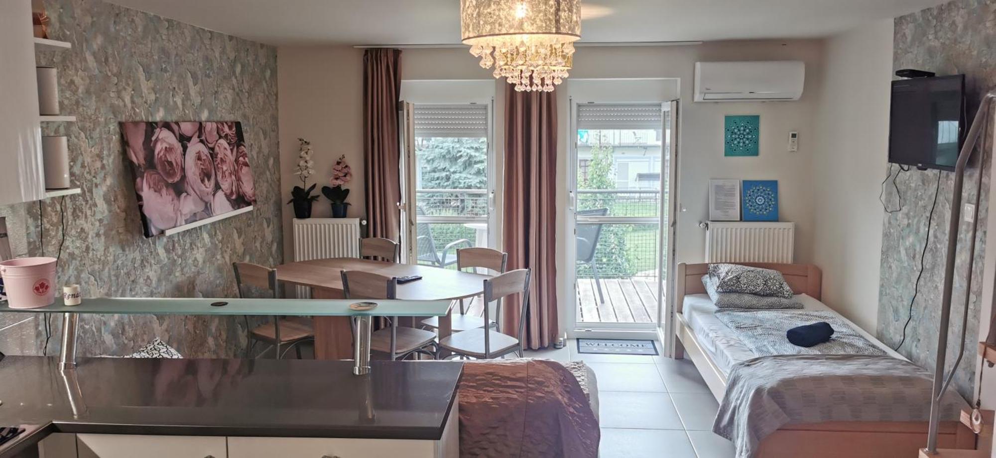 Zamárdi Sirály Apartmanok Esterno foto